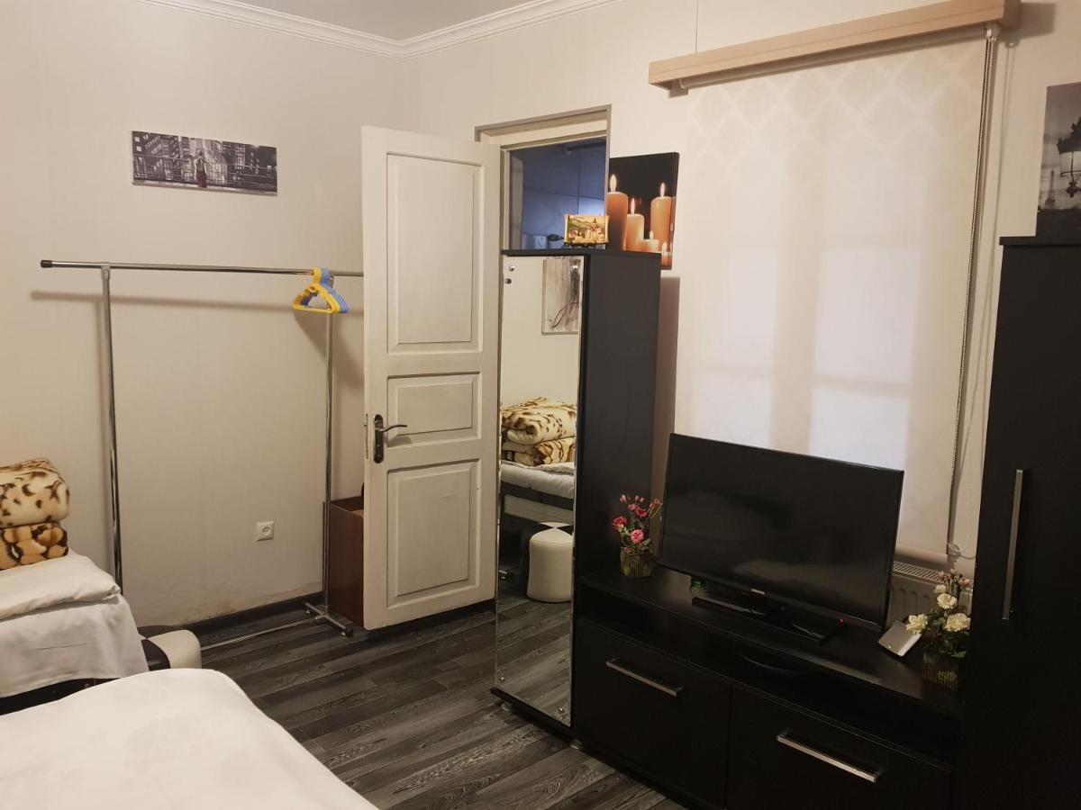 Apartment On Botanikuri Tbiliszi Kültér fotó
