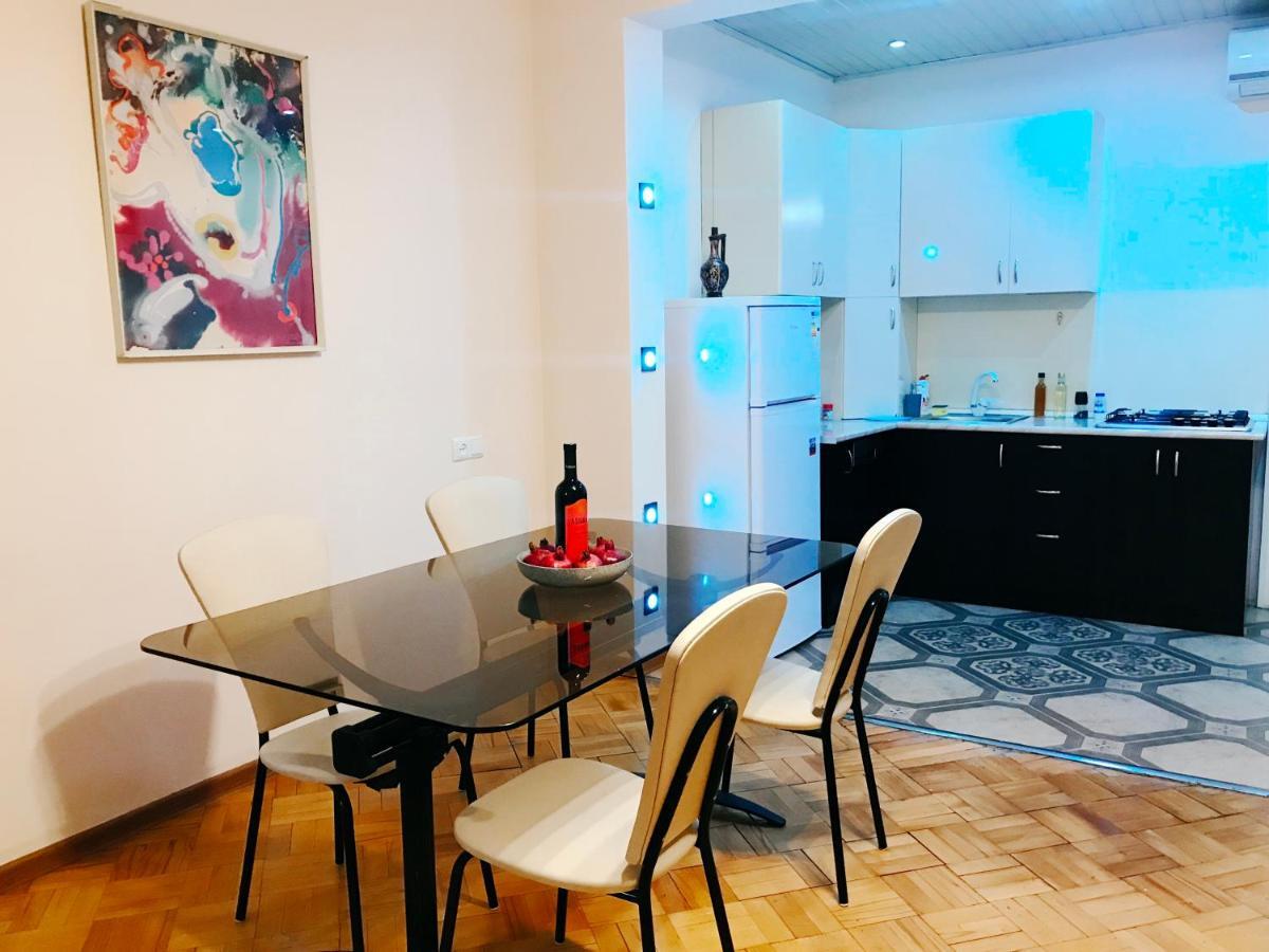 Apartment On Botanikuri Tbiliszi Kültér fotó